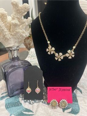 Betsey Johnson Gold-Tone Aurora Crystal Floral Necklace & Earring Trio